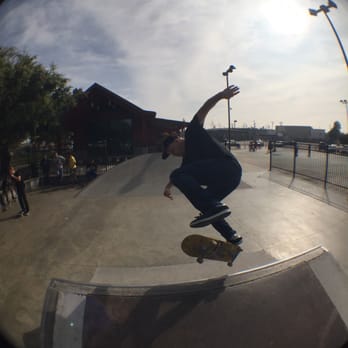 Orizaba Park - Skate Parks Near Me - Long Beach, California