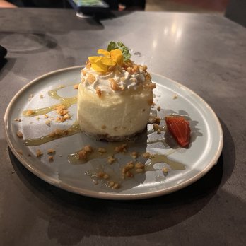 Goen Dining + Bar - Yuzu lemon bar cheesecake - Pan Asian Near Me - Kailua, Hawaii