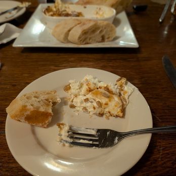 Patrick Henry's Pub & Grille - Goat cheese, apple butter, and sunflower appetizer with bread - Dive Bars Near Me - Richmond, Virginia Patrick Henry's Pub & Grille - Goat cheese, apple butter, and sunflower appetizer with bread - Dive Bars Near Me - Richmond, Virginia