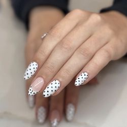 Jonathon Khoi Nail Spa