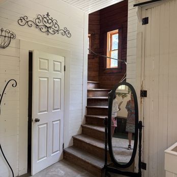 Kimberly Crest House and Gardens  - Carriage house bridal getting ready area - Museums Near Me - Redlands, California