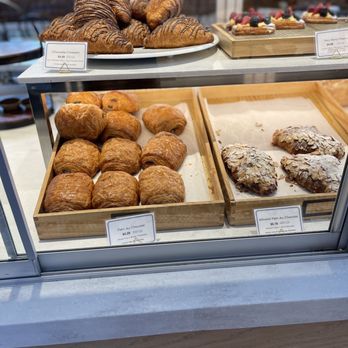 Paris Baguette - Bakeries Near Me - Coppell, Texas