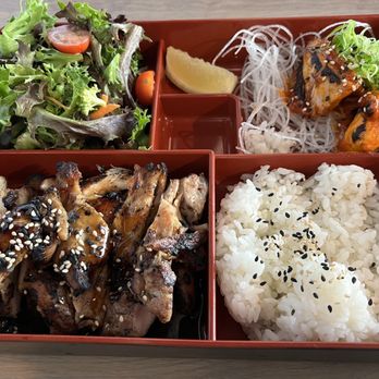 Sushi Q - Lunch Box Special with Chicken Teriyaki and 3 piece BBQ Salmon - Japanese Near Me - Sacramento, California Sushi Q - Lunch Box Special with Chicken Teriyaki and 3 piece BBQ Salmon - Japanese Near Me - Sacramento, California