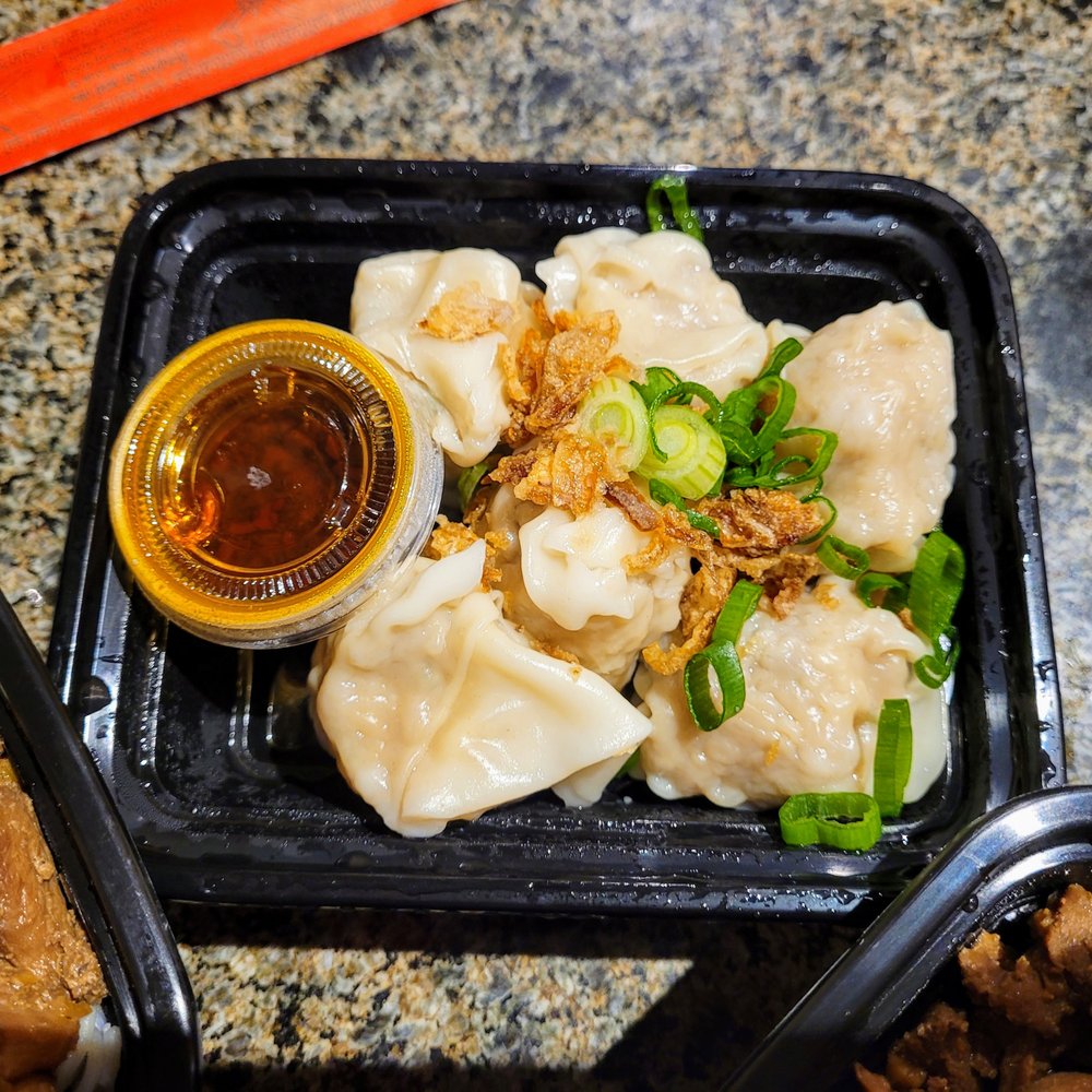 Mami Tran - Chicken Wontons - Food Trucks Near Me Mami Tran - Chicken Wontons - Food Trucks Near Me