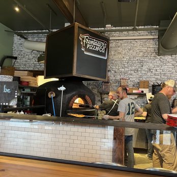 Frontager's Pizza - customers in the kitchen - Pizza Near Me - Pacific Beach, Washington