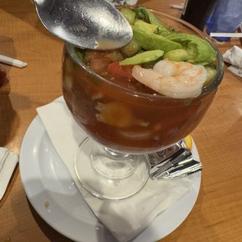 El Calamar - Mexican Near Me - Santa Ana, California