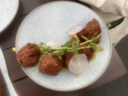 Public Kitchen and Bar by null