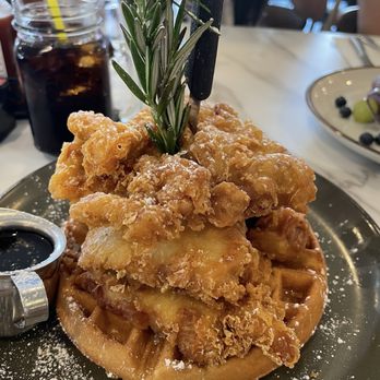 The Hangout - Chicken & waffle - Breakfast & Brunch Near Me - Walnut Creek, California The Hangout - Chicken & waffle - Breakfast & Brunch Near Me - Walnut Creek, California