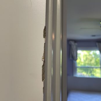 Bills Moving Service - Door frame - Movers Near Me - Chicago, Illinois