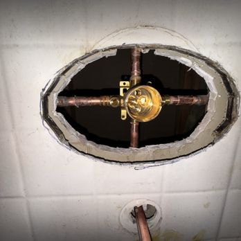 Los Carnales Plumbing - Shower valve replacement - Plumbing Near Me - Pomona, California Los Carnales Plumbing - Shower valve replacement - Plumbing Near Me - Pomona, California