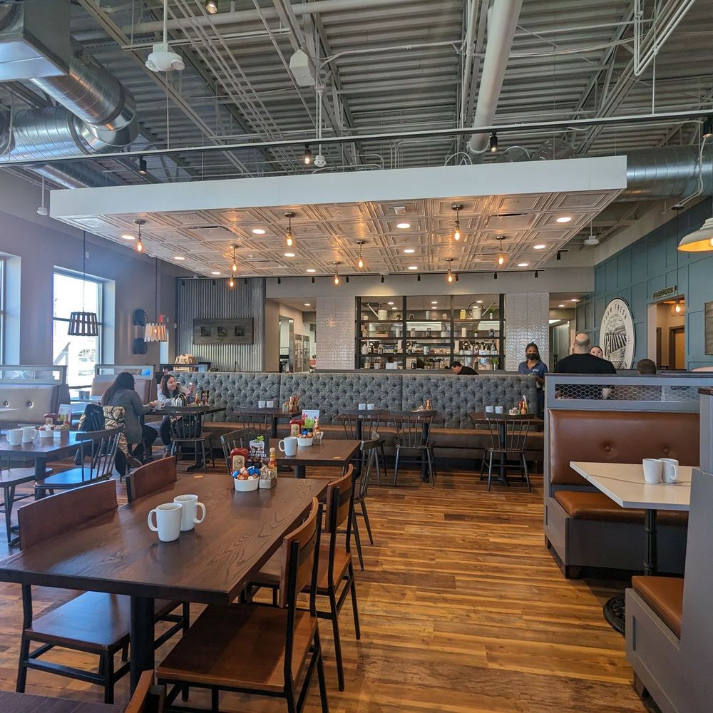 First Watch - Breakfast & Brunch Near Me - Des Plaines, Illinois First Watch - Breakfast & Brunch Near Me - Des Plaines, Illinois