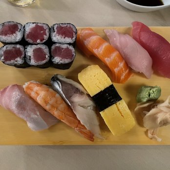 Kamehachi - Sushi Combo B - Sushi Bars Near Me - Chicago, Illinois Kamehachi - Sushi Combo B - Sushi Bars Near Me - Chicago, Illinois