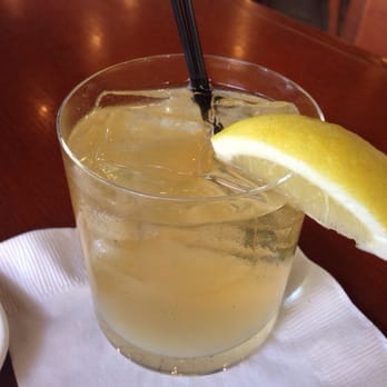 MW Restaurant - Lemonade cocktail - New American Near Me - Honolulu, Hawaii MW Restaurant - Lemonade cocktail - New American Near Me - Honolulu, Hawaii