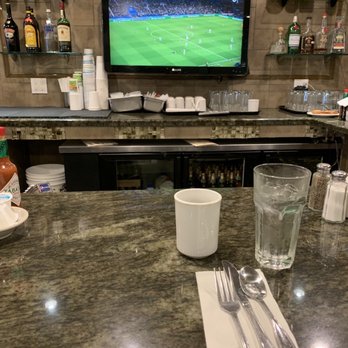 Bill's Cafe - View at the bar - American Near Me - San Jose, California