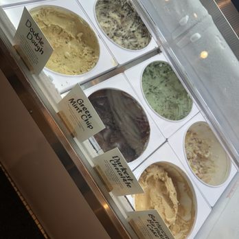 Jeni's Splendid Ice Creams - Ice cream - Ice Cream & Frozen Yogurt Near Me - Scottsdale, Arizona Jeni's Splendid Ice Creams - Ice cream - Ice Cream & Frozen Yogurt Near Me - Scottsdale, Arizona