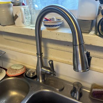 Chapran Handyman - New faucet set-up - Handyman Near Me Chapran Handyman - New faucet set-up - Handyman Near Me