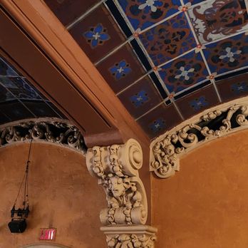 Pasadena Playhouse - Ceiling tiles and decoration - Performing Arts Near Me - Pasadena, California