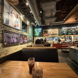 Hopdoddy Burger Bar - Counter area and booth