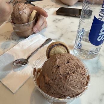 Nutella Cafe - Desserts Near Me - Chicago, Illinois
