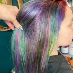 Reclaimed Beauty Salon