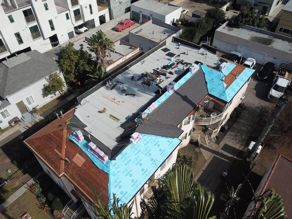 Slide of Hull Brothers Roofing