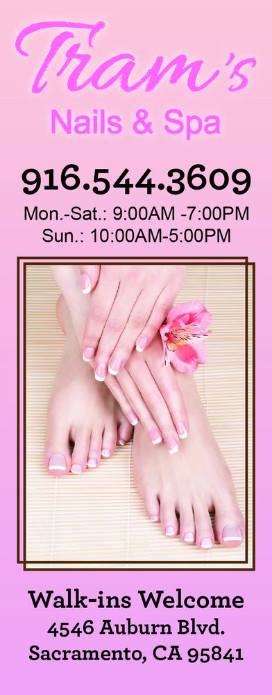 Tram's Nails & Spa Logo