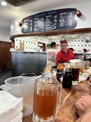 Captain Tom's by null