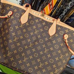 CHKD Thrift Store - Fake, but still fun to see it here