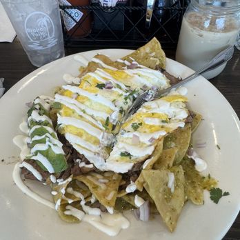 Broken Yolk Cafe - Chilaquiles Bowl - Breakfast & Brunch Near Me - Fullerton, California Broken Yolk Cafe - Chilaquiles Bowl - Breakfast & Brunch Near Me - Fullerton, California
