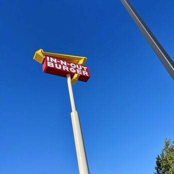 In-N-Out Burger - Burgers Near Me - Ridgefield, Washington