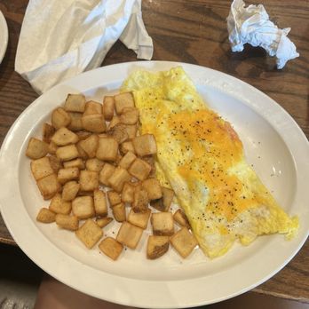 Shoneys - veggie omelette with home fries - American Near Me - Waynesville, North Carolina Shoneys - veggie omelette with home fries - American Near Me - Waynesville, North Carolina