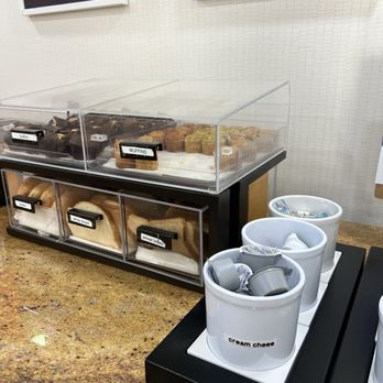 Hampton Inn & Suites Pine Bluff - Hotels Near Me - Pine Bluff, Arkansas