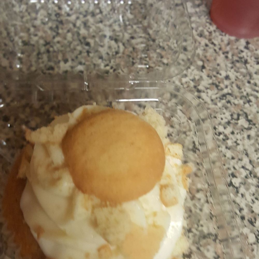 Sugar Rush Too - Banana pudding cupcake - DELISH - Bakeries Near Me - Houston, Texas Sugar Rush Too - Banana pudding cupcake - DELISH - Bakeries Near Me - Houston, Texas