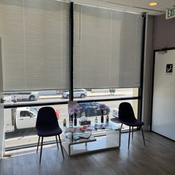 Precise 3D Imaging Center - our waiting room