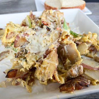 The Pan - The Pan's Signature Scrambled Omelete - Breakfast & Brunch Near Me - Torrance, California