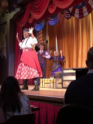 Hoop-Dee-Doo Musical Revue by null