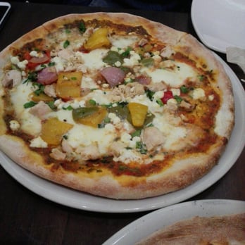 Via Cibo - Pollo al pesto - Italian Near Me - Toronto, Ontario Via Cibo - Pollo al pesto - Italian Near Me - Toronto, Ontario