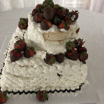 Fine Cakes by Cora & Dora - Fallen icing, hole in cake - Bakeries Near Me - La Place, Louisiana Fine Cakes by Cora & Dora - Fallen icing, hole in cake - Bakeries Near Me - La Place, Louisiana