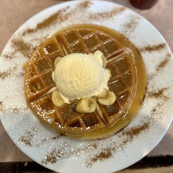 Russell's Marina Grill - Waffle Bananas Foster - Breakfast & Brunch Near Me - New Orleans, Louisiana Russell's Marina Grill - Waffle Bananas Foster - Breakfast & Brunch Near Me - New Orleans, Louisiana