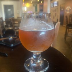 Rose City Draft House & Bar - Green flash for the win.