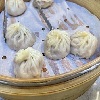 Supreme Dumplings - Bellevue - Shrimp & Pork Xiao Long Bao (8) - Shanghainese Near Me - Bellevue, Washington Supreme Dumplings - Bellevue - Shrimp & Pork Xiao Long Bao (8) - Shanghainese Near Me - Bellevue, Washington