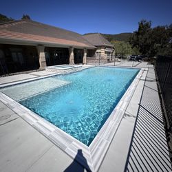 Element Pools and Spas - Modern geometric design