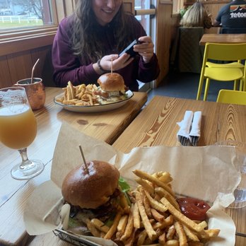 The Hungry Diner - 3 pig. Fish and Chip. Entity IPA, Moscow Mule. - New American Near Me - Walpole, New Hampshire