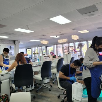 KB Nails - Gorgeous location & friendly staff - Nail Salons Near Me - Sacramento, California