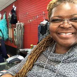 Viranski Designer Outlet - Thanks for the dress and great service!