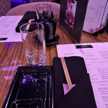 Ten Sushi - table set-up - Sushi Bars Near Me - Houston, Texas