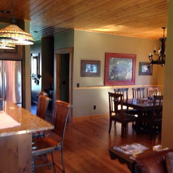 Boyd Lodge - Hotels Near Me - Crosslake, Minnesota