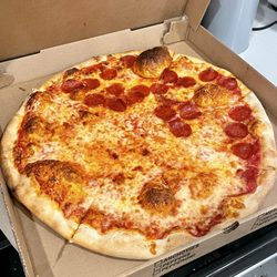 Bella Italia Pizzeria - 1/2 cheese 1/2 pep