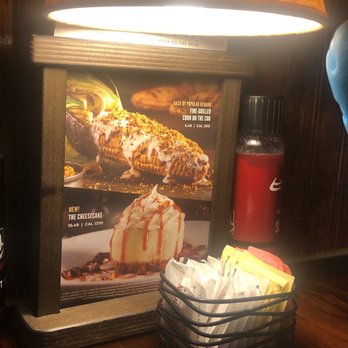 LongHorn Steakhouse - Steakhouses Near Me - Schaumburg, Illinois