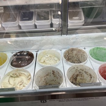 Kilwins Ice Cream - Chocolate - Fudge - Desserts Near Me - Pensacola Beach, Florida Kilwins Ice Cream - Chocolate - Fudge - Desserts Near Me - Pensacola Beach, Florida
